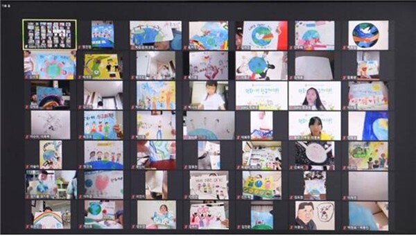IWPG 충주지부가 지난 18일 진행한 ‘평화사랑 그림그리기 국제대회’에 참가한 어린이와 청소년들의 모습